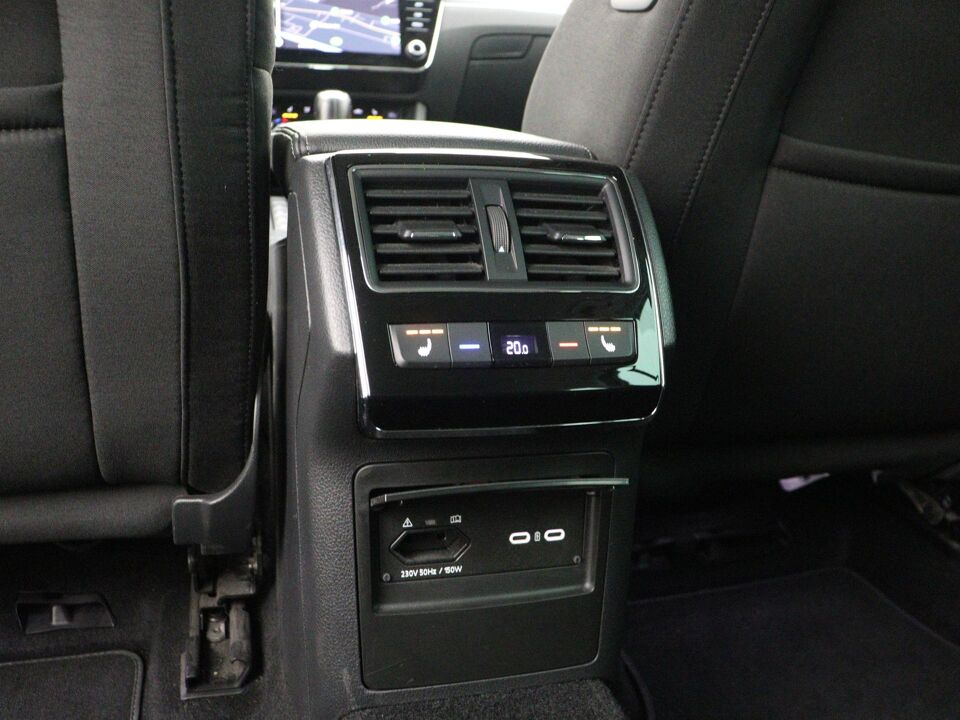 Škoda Superb Combi 1.4 TSI iV Business Edition Plus