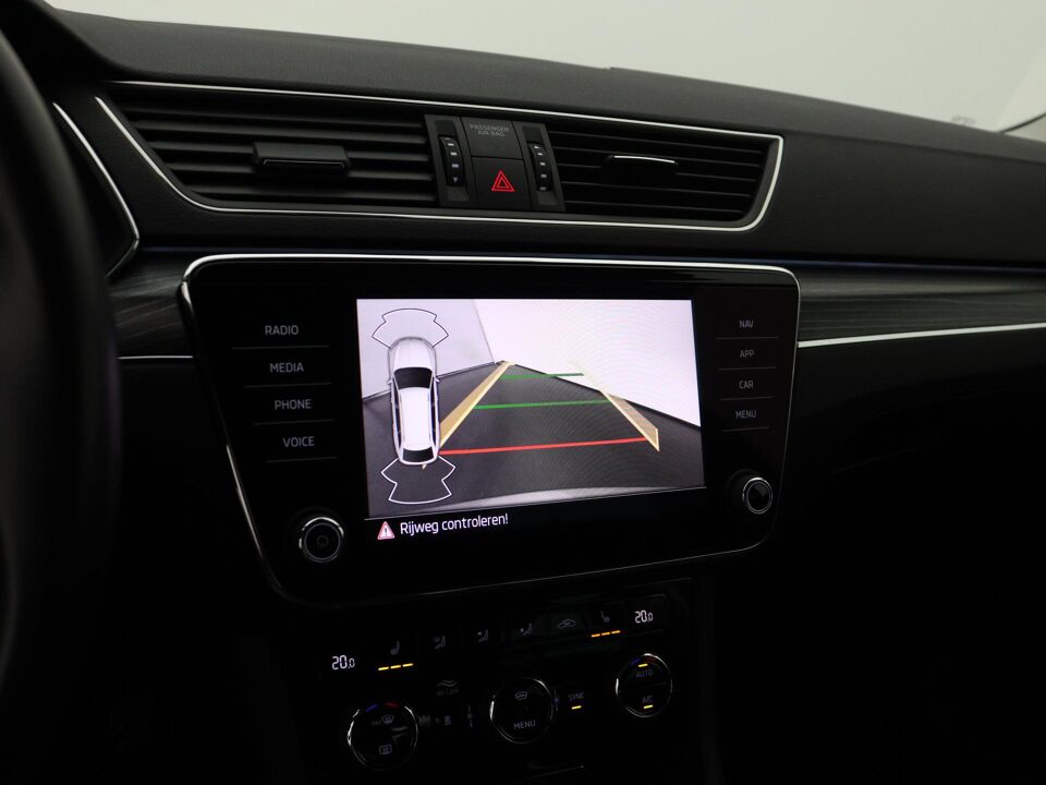 Škoda Superb Combi 1.4 TSI iV Business Edition Plus