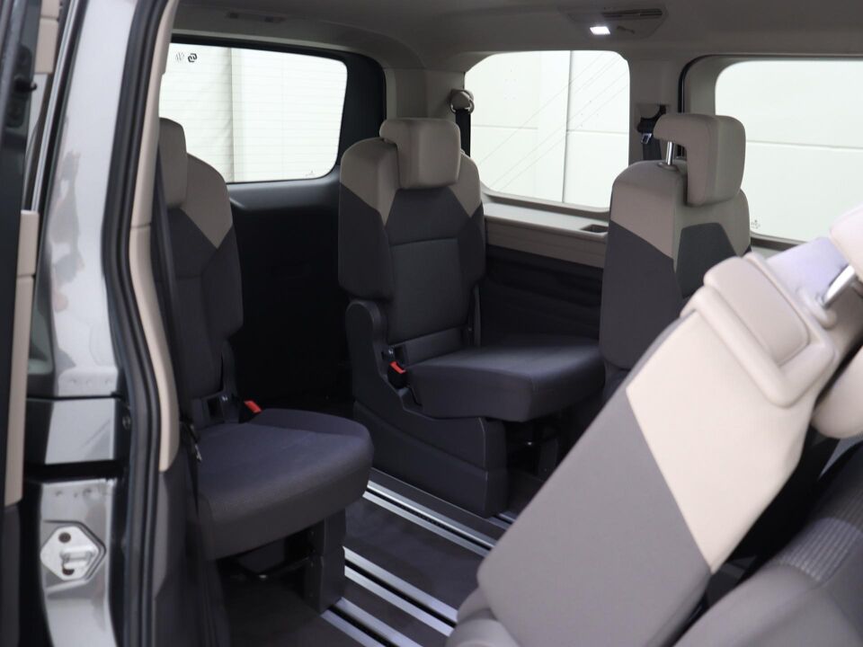 Volkswagen Multivan 1.4 eHybrid 218PK L1H1 Life