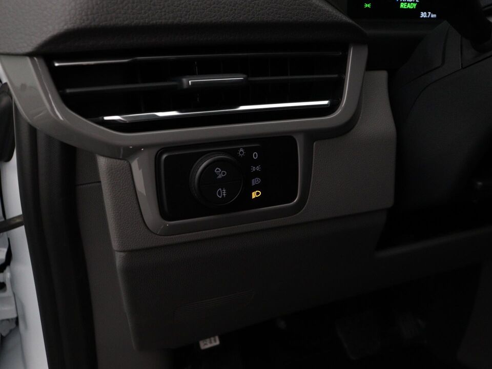 VW-Bedrijfswagens E-Transporter Bulli L2 210 kW / 286 pk