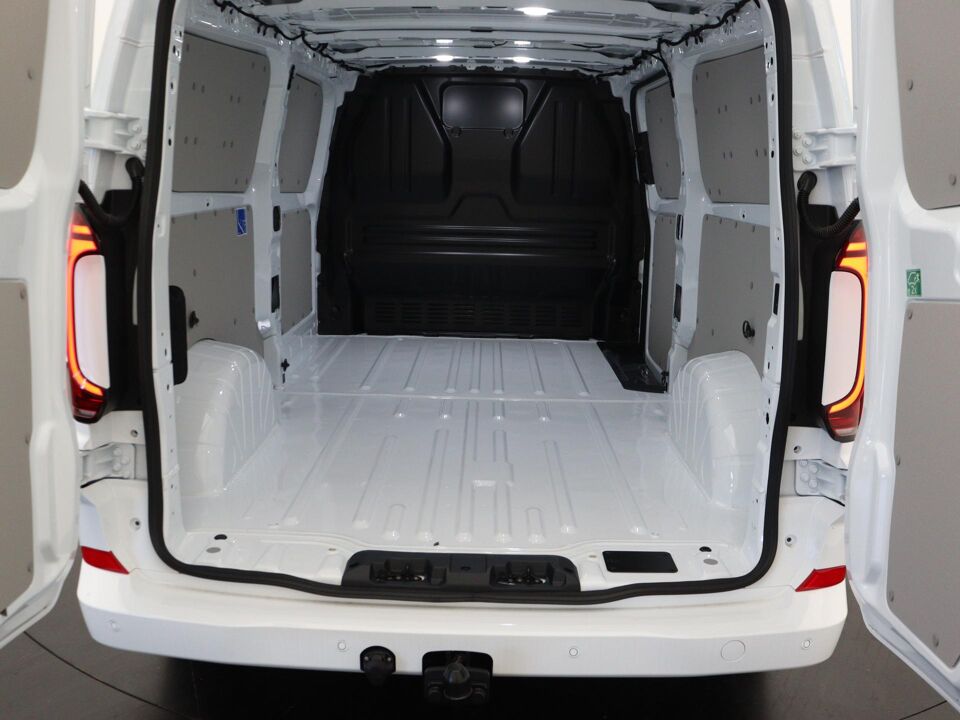 VW-Bedrijfswagens E-Transporter Bulli L2 210 kW / 286 pk