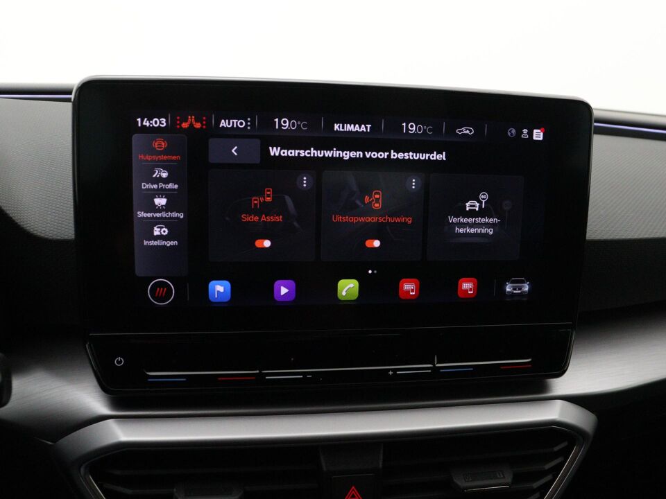 SEAT Leon Sportstourer 1.0 eTSI FR Business Intense
