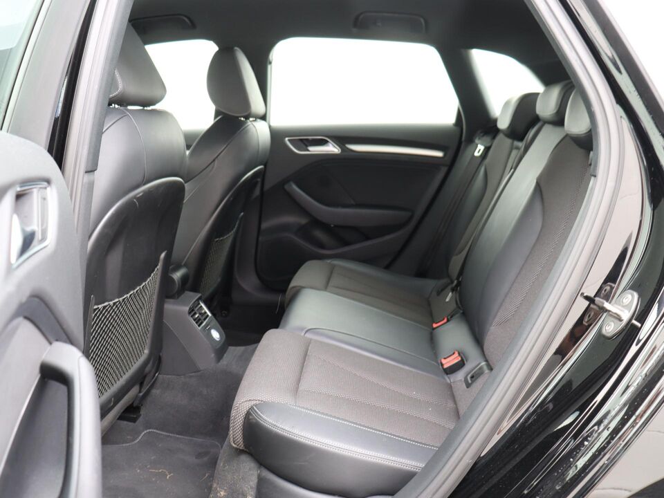 Audi A3 Sportback 35 TFSI 150 PK Advance Sport