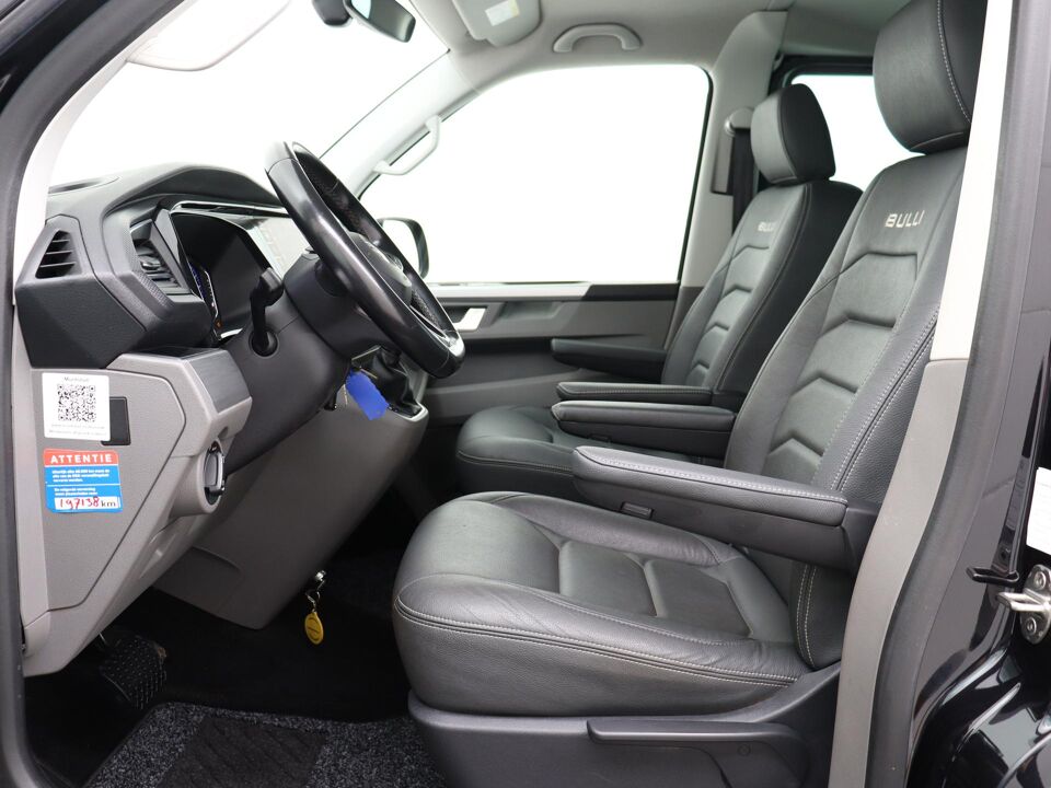 VW-Bedrijfswagens Transporter 2.0 TDI 200 PK DSG L2H1 30 DC Bulli