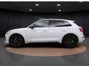 Audi Q5 55 TFSI e 367 PK S Edition Competition