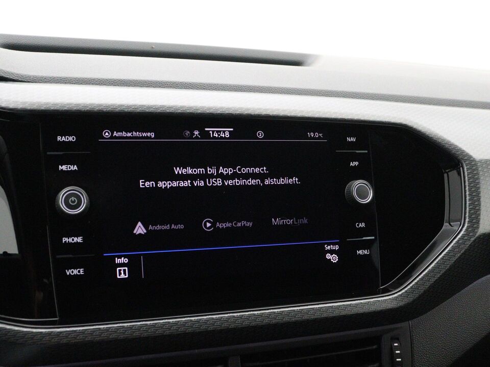 Volkswagen T-Cross 1.0 TSI R-Line