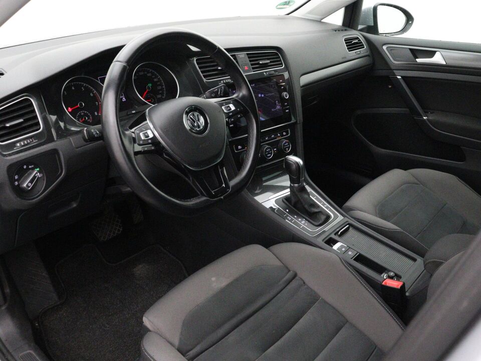 Volkswagen Golf 1.0 TSI Comfortline Business