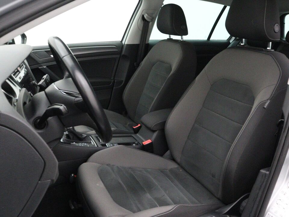 Volkswagen Golf 1.0 TSI Comfortline Business