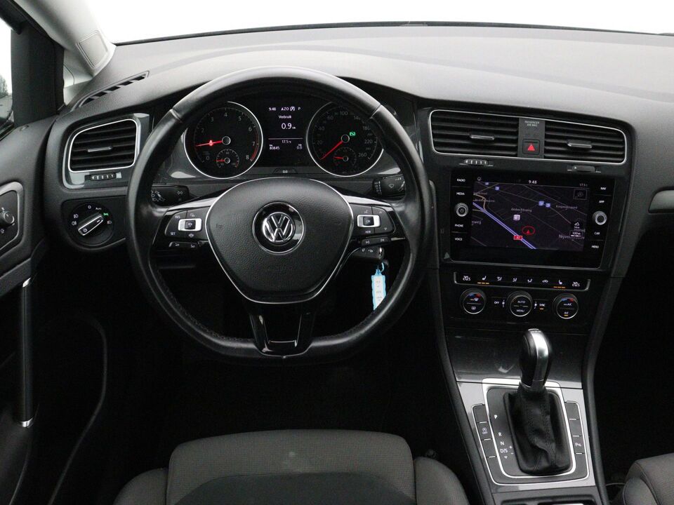 Volkswagen Golf 1.0 TSI Comfortline Business