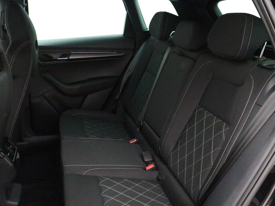 Škoda Karoq 1.5 TSI ACT Sportline Business