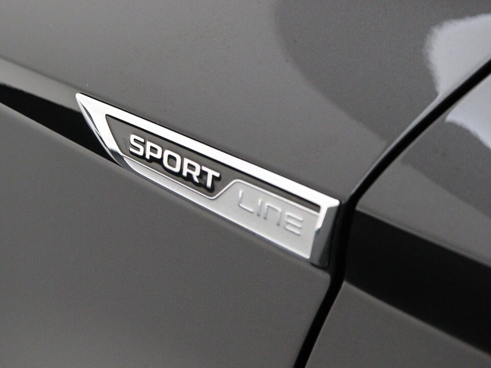 Škoda Karoq 1.5 TSI ACT Sportline Business