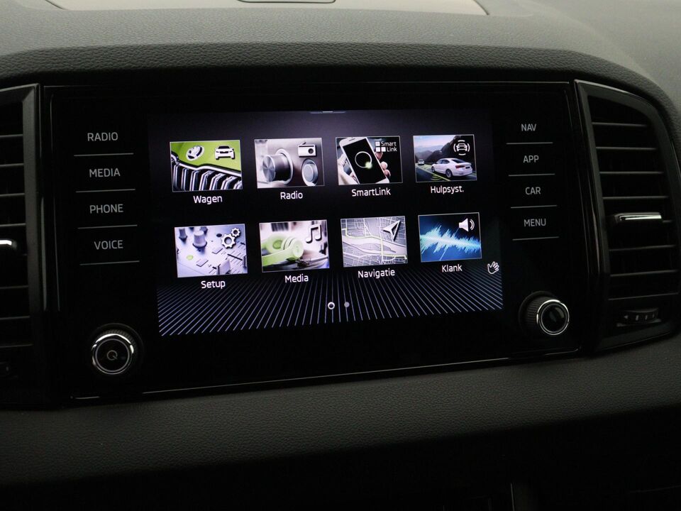 Škoda Karoq 1.5 TSI ACT Sportline Business