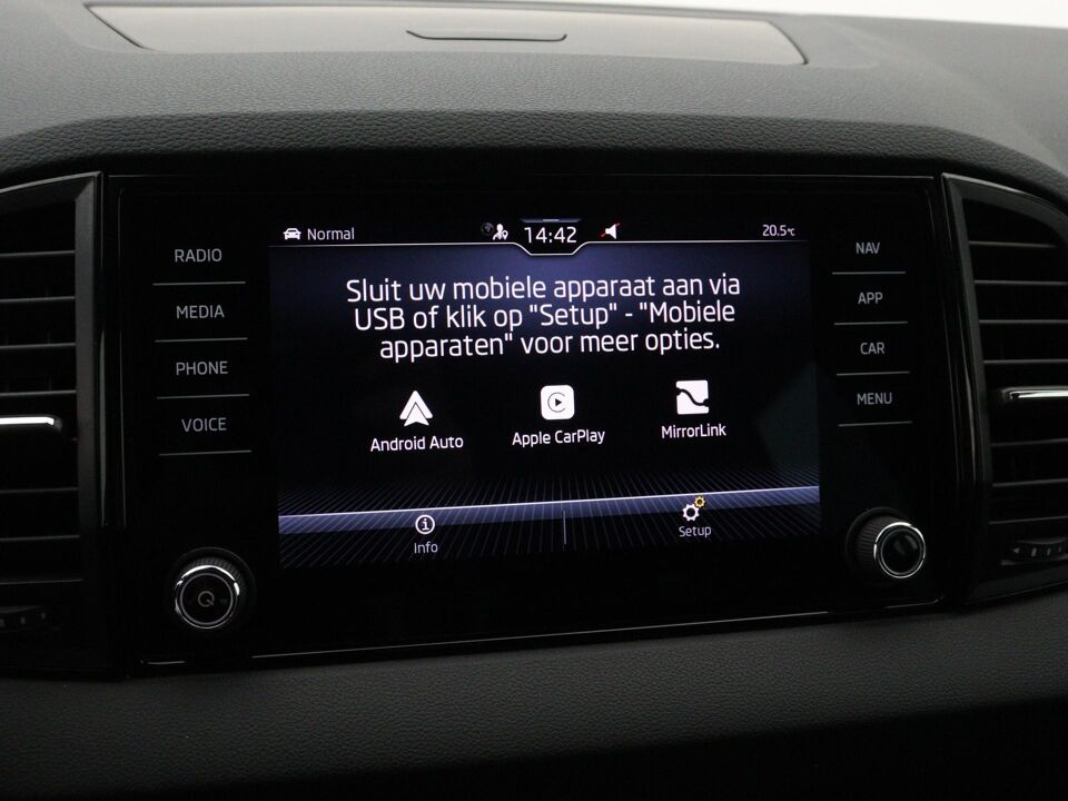 Škoda Karoq 1.5 TSI ACT Sportline Business