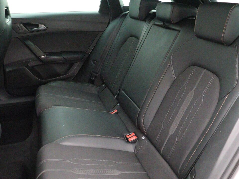 CUPRA Leon Sportstourer 1.4 e-Hybrid Business