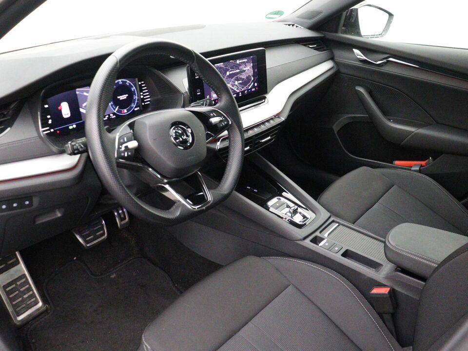 Škoda Octavia Combi 1.0 e-TSI Sport Business