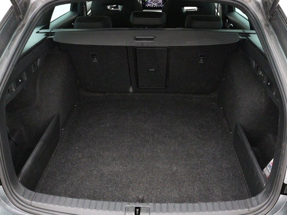 Škoda Octavia Combi 1.0 e-TSI Sport Business