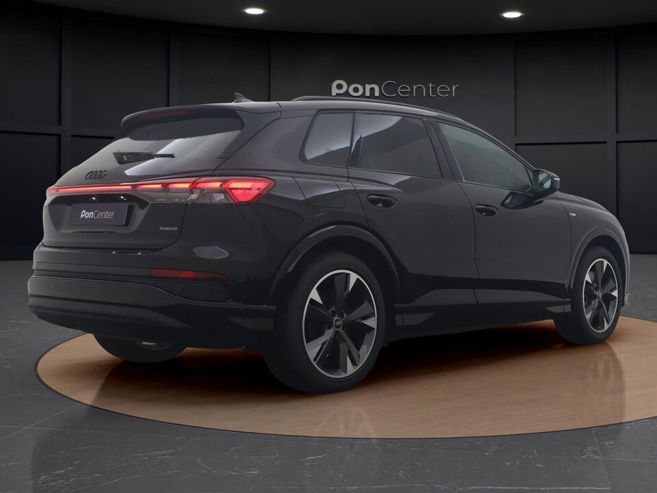 Audi Q4 e-tron S edition 45 82 kWh 210 kW / 286 PK