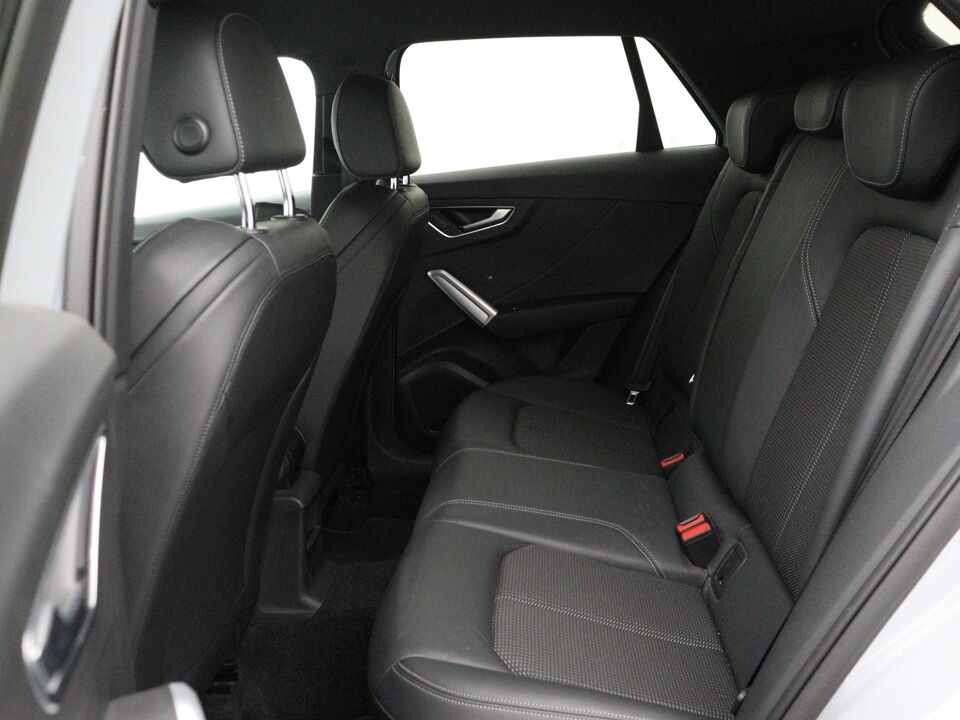 Audi Q2 35 TFSI S Edition