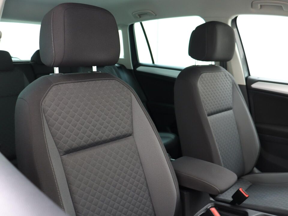 Volkswagen Tiguan 1.5 TSI 150 PK DSG Comfortline Business