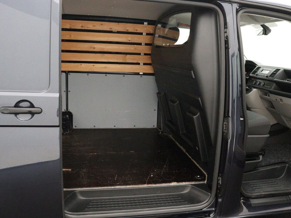 VW-Bedrijfswagens Transporter 2.0 TDI L2H1 Comfortline