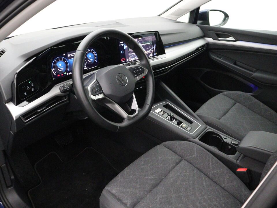 Volkswagen GOLF Variant 1.5 eTSI Life