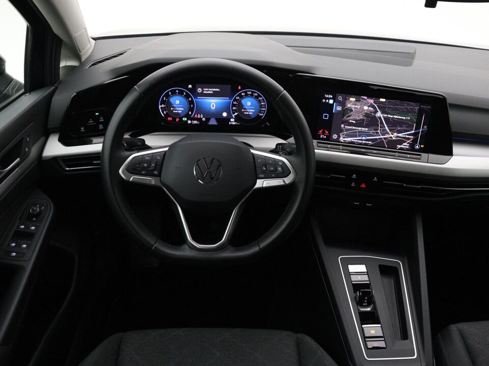 Volkswagen GOLF Variant 1.5 eTSI Life