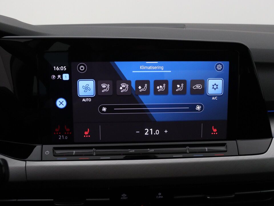 Volkswagen GOLF Variant 1.5 eTSI Life