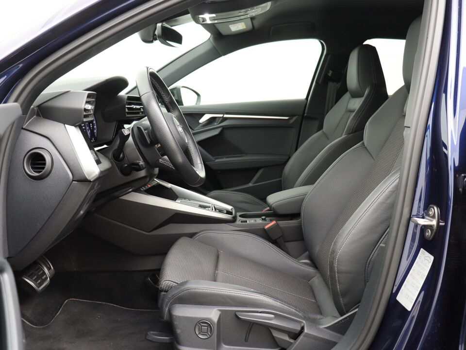 Audi A3 Sportback 45 TFSI e 245 PK S Edition Competition