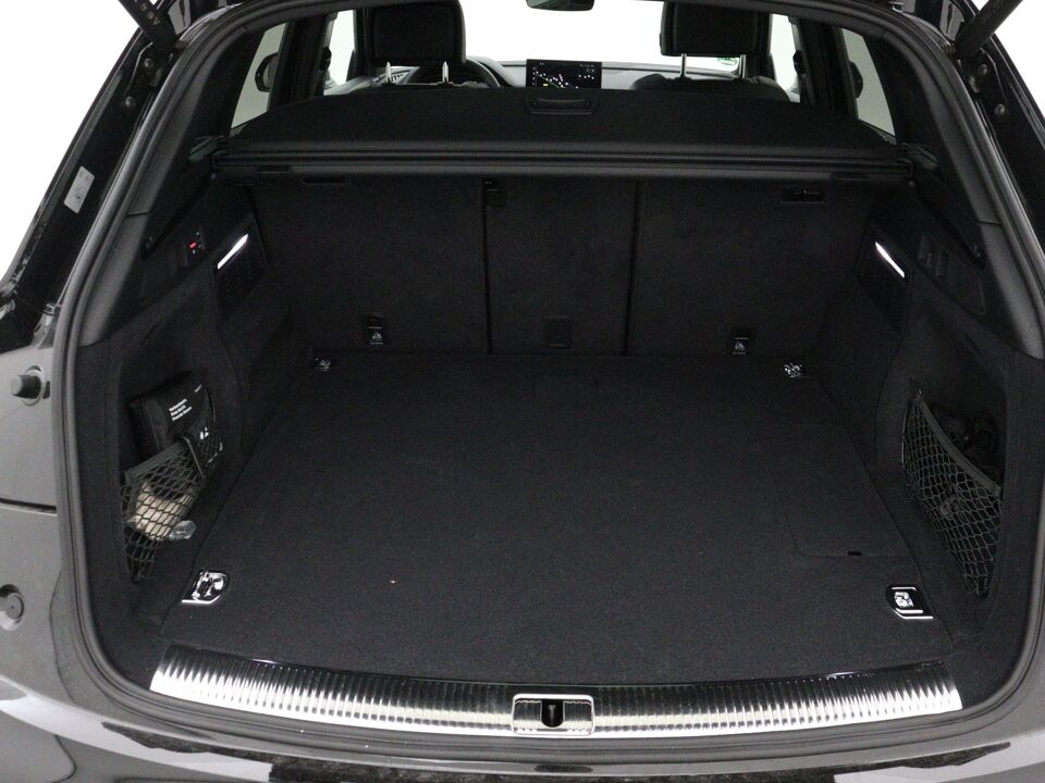 Audi Q5 55 TFSI e S edition Competition
