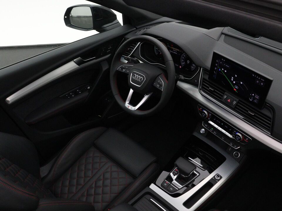 Audi Q5 55 TFSI e S edition Competition