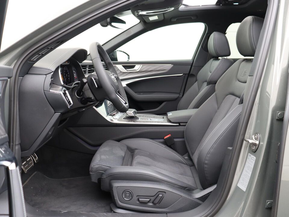 Audi A6 Avant 55 TFSI e 367 PK Quattro S edition Competition