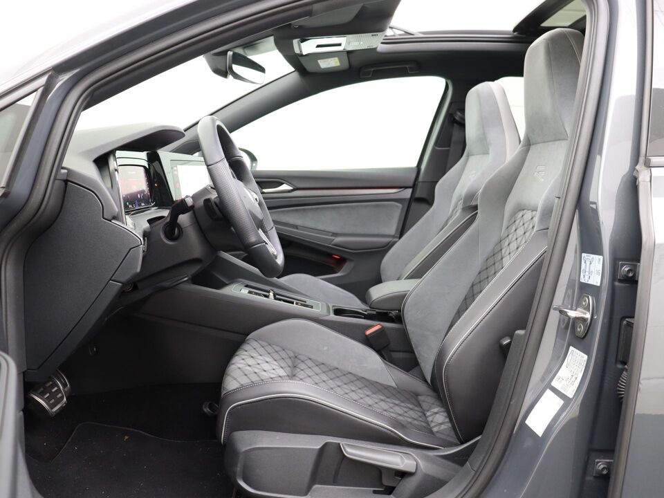 Volkswagen GOLF Variant 1.5 eTSI 150 PK DSG R-Line Business+