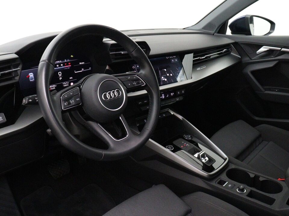 Audi A3 Limousine 30 TFSI Advanced Edition