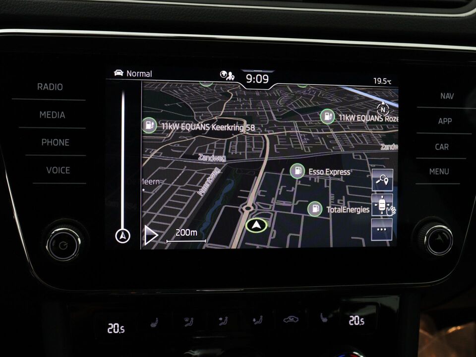 Škoda Superb Combi 1.4 TSI 218 PK iV Ambition