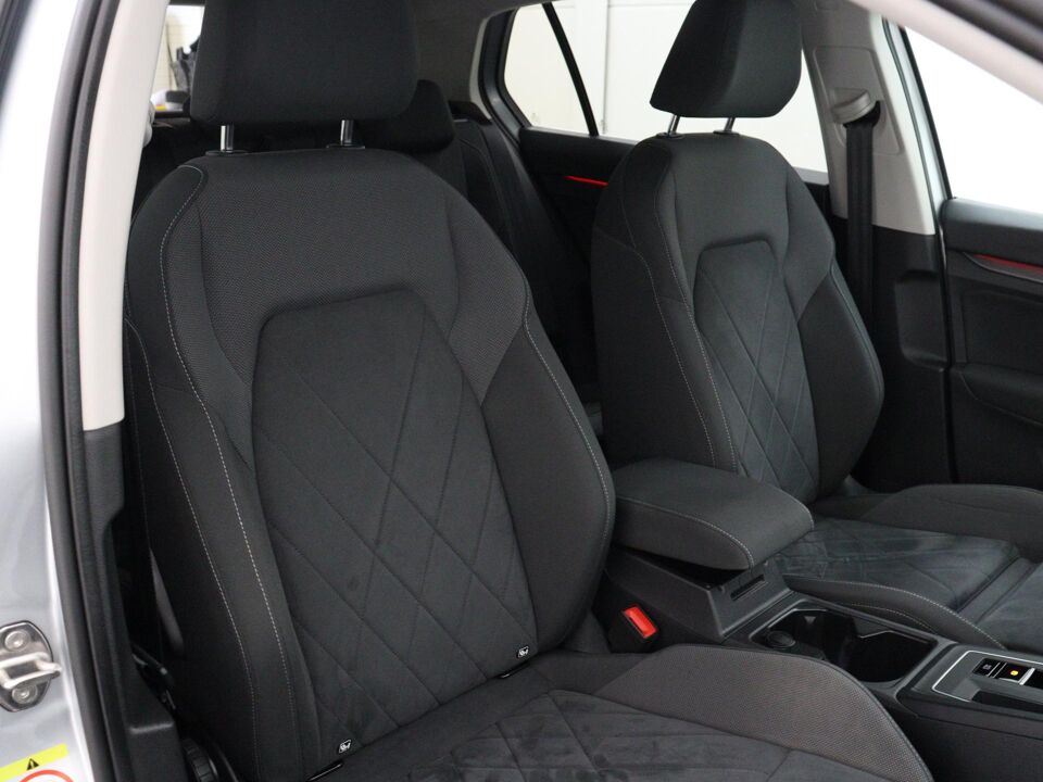 Volkswagen Golf 1.4 eHybrid Style
