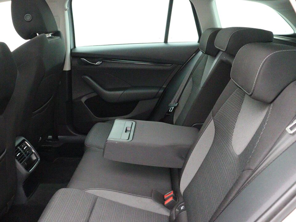 Škoda Octavia Combi 1.4 TSI iV PHEV Business Edition