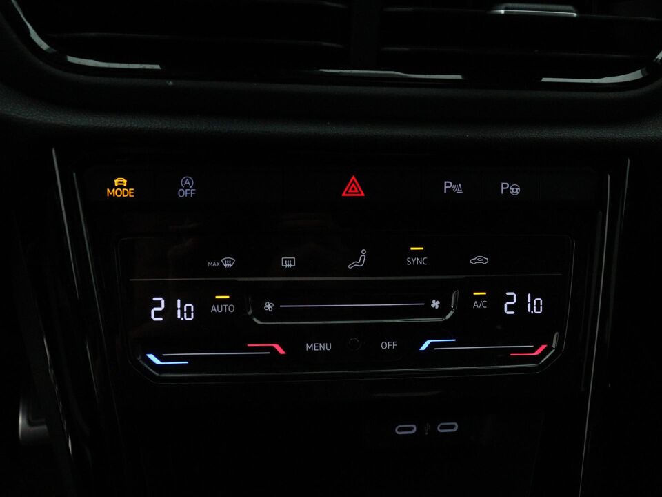 Volkswagen T-Roc 1.0 TSI R-Line Business