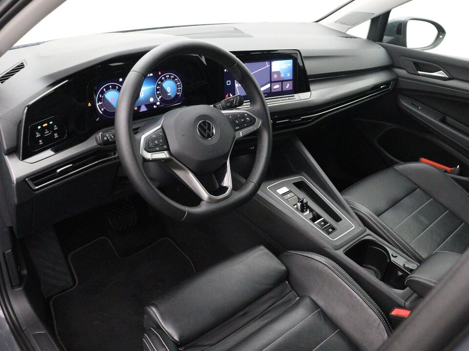 Volkswagen GOLF Variant 1.5 eTSI Style