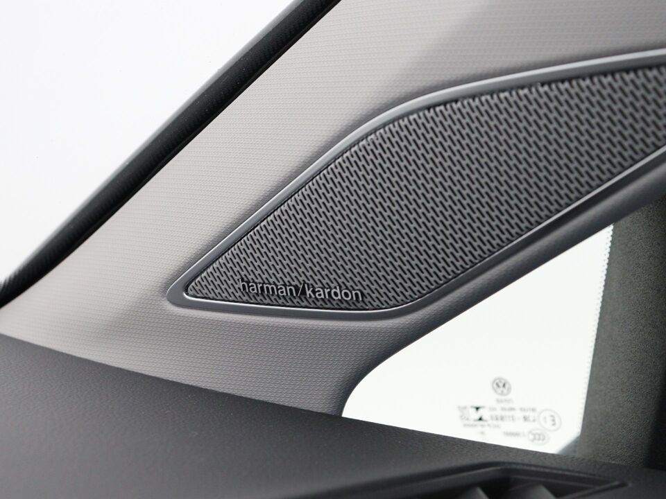 Volkswagen GOLF Variant 1.5 eTSI Style