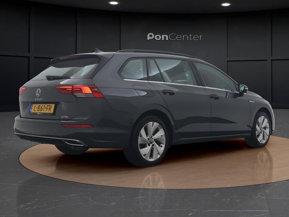Volkswagen GOLF Variant 1.5 eTSI Style