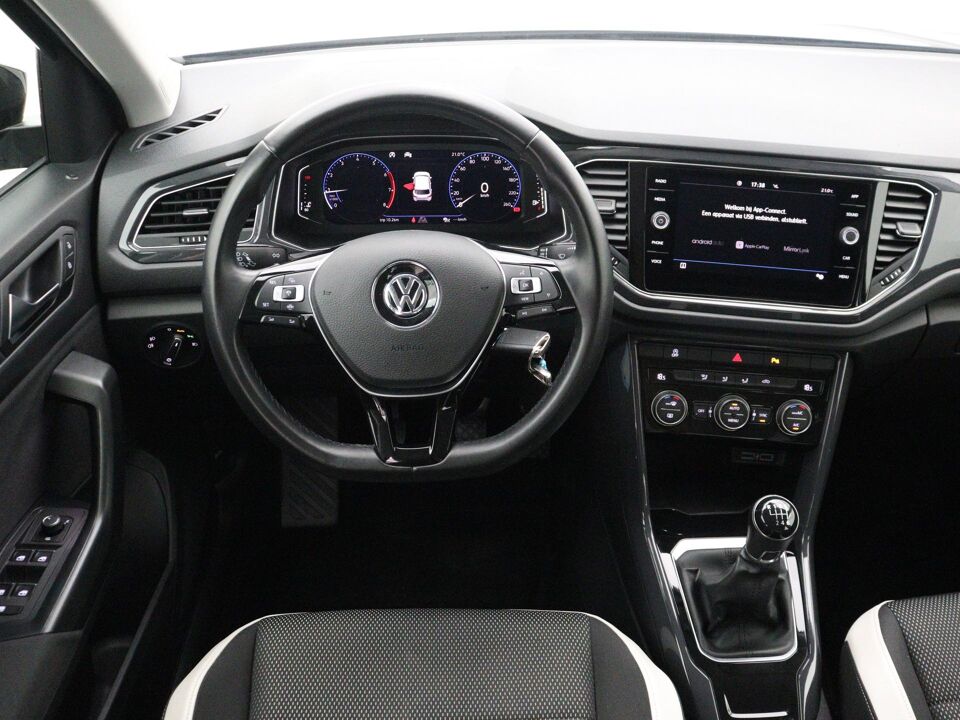 Volkswagen T-Roc 1.5 TSI Sport
