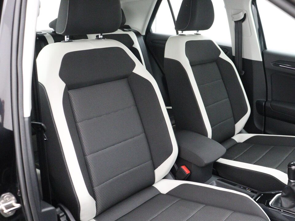 Volkswagen T-Roc 1.5 TSI Sport