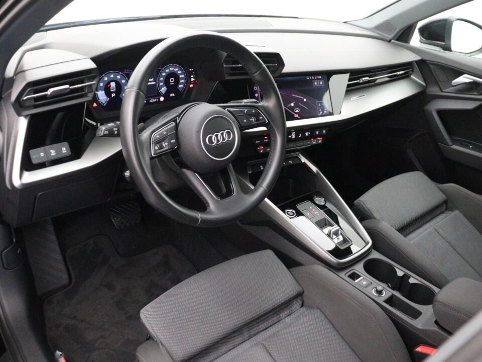Audi A3 Limousine 35 TFSI Business edition
