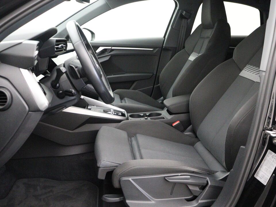Audi A3 Limousine 35 TFSI Business edition