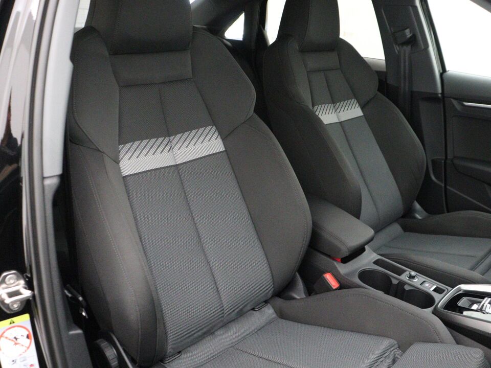 Audi A3 Limousine 35 TFSI Business edition