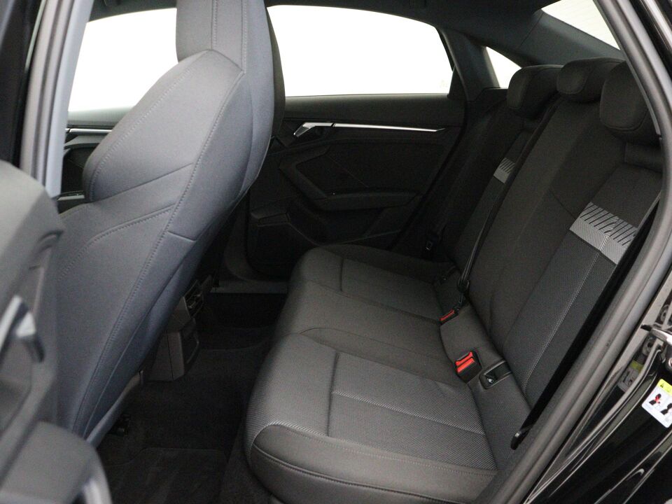 Audi A3 Limousine 35 TFSI Business edition