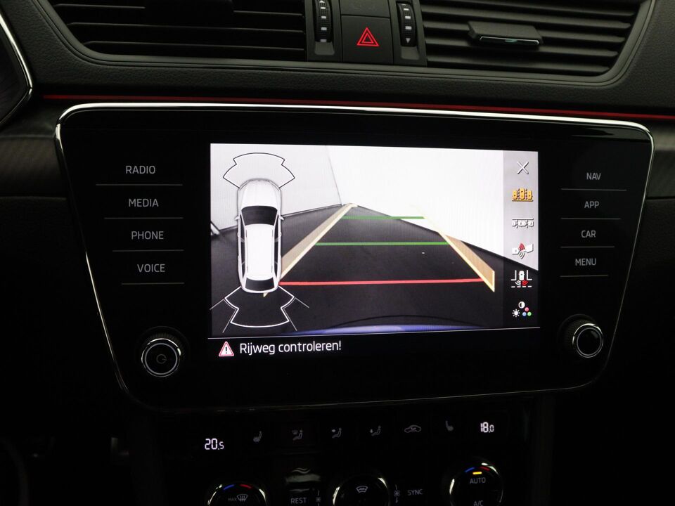 Škoda Superb Combi 1.4 TSI iV Sportline Business