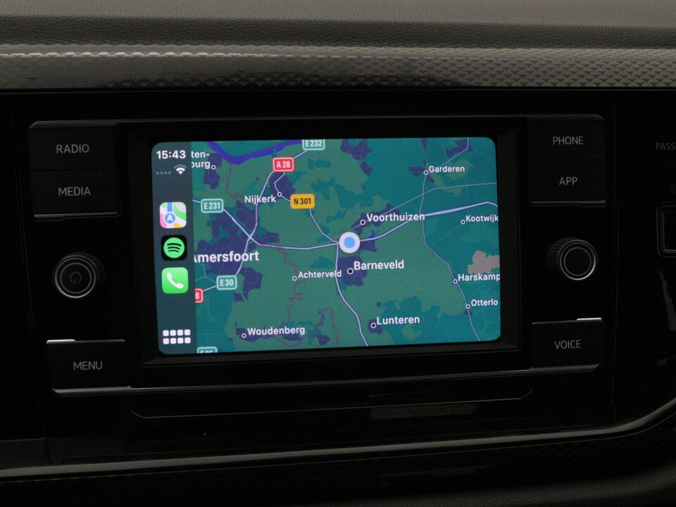 Volkswagen Polo 1.0 TSI Life Business