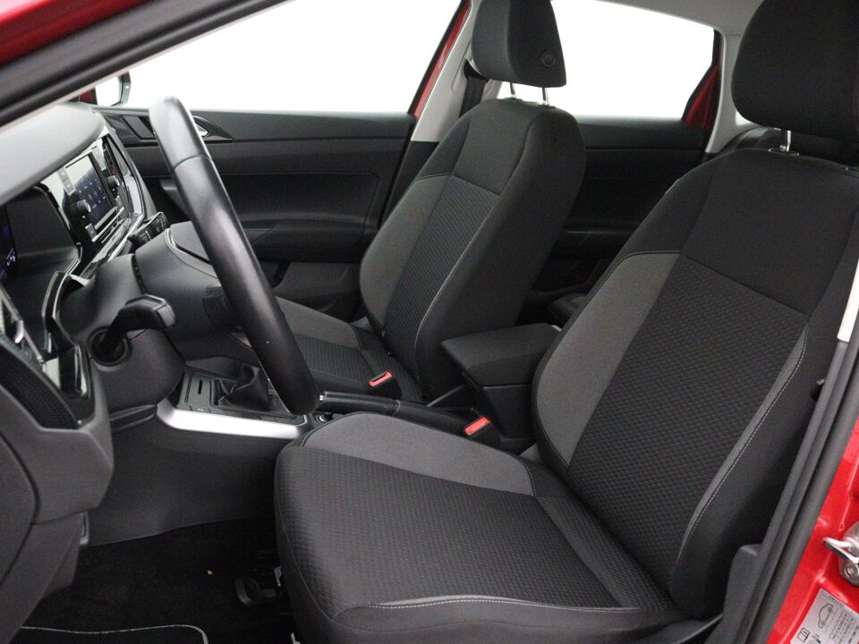 Volkswagen Polo 1.0 TSI Life Business