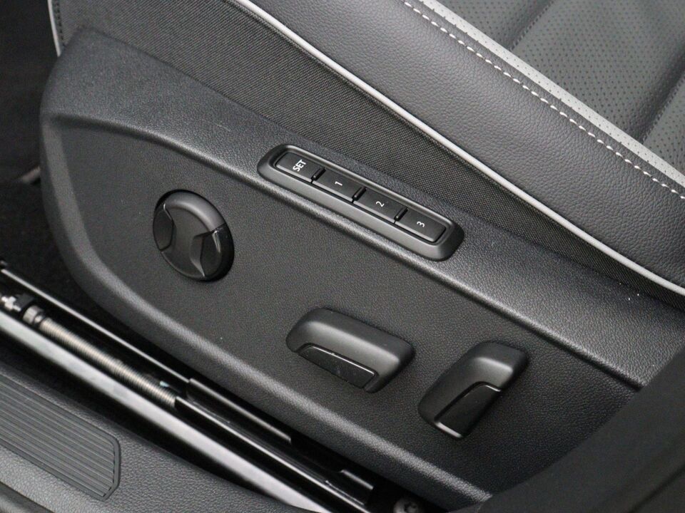 Volkswagen Golf 1.5 eHybrid GTE